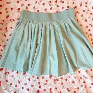 Mint/sage Green Ruched Tennis Skirt Garage flowy pleated active skort